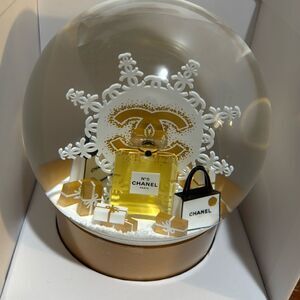 CHANEL SNOW GLOBE WITH BOX